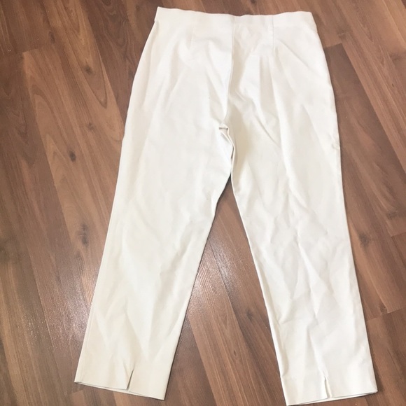 Nic+Zoe ivory stretchy cropped pants 10 - Picture 4 of 10